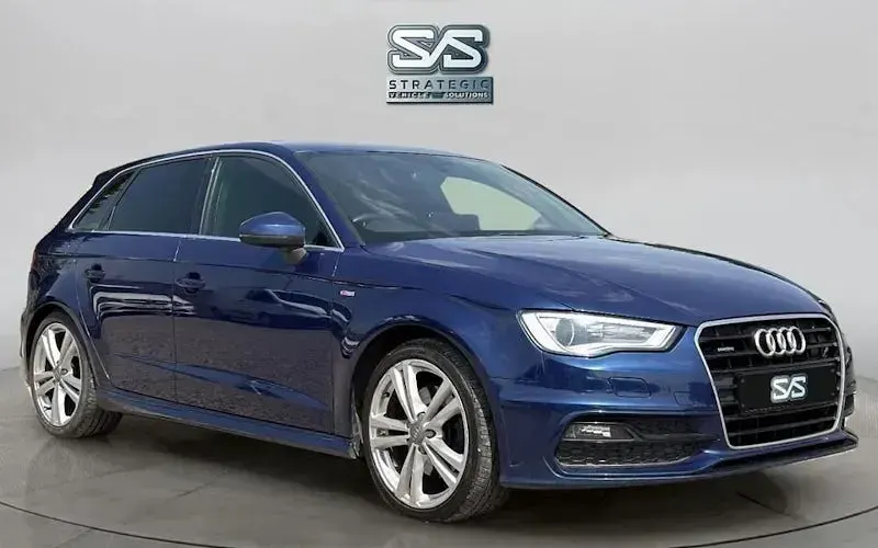 Used Audi A3 Sportback S-Line 184 HP (135 kW) 2015 Blue Hatchback