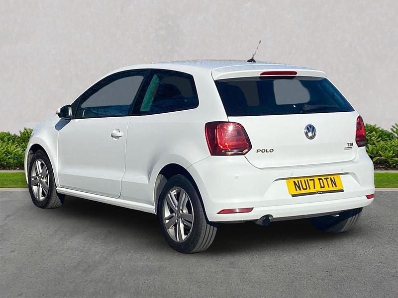 Used VW Polo Edition 90 HP (66 kW) 2017 White Hatchback