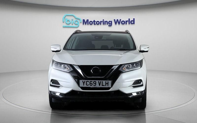 Used Nissan Qashqai N-Connecta 140 HP (102 kW) 2019 White SUV
