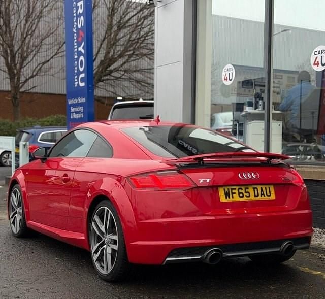 Used Audi TT S-Line 230 HP (169 kW) 2015 Red Coupe