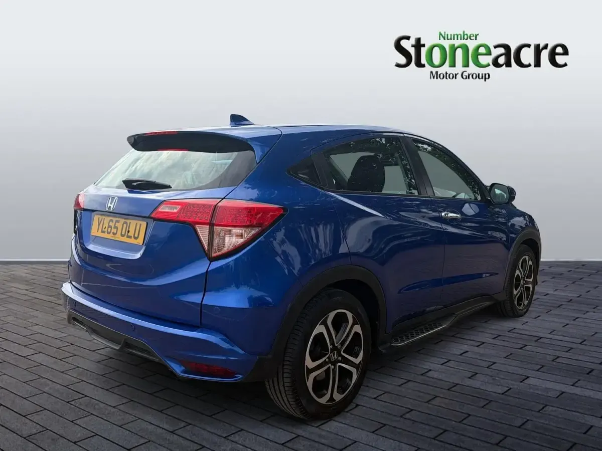 Used Honda HR-V SE 130 HP (95 kW) 2016 Blue SUV
