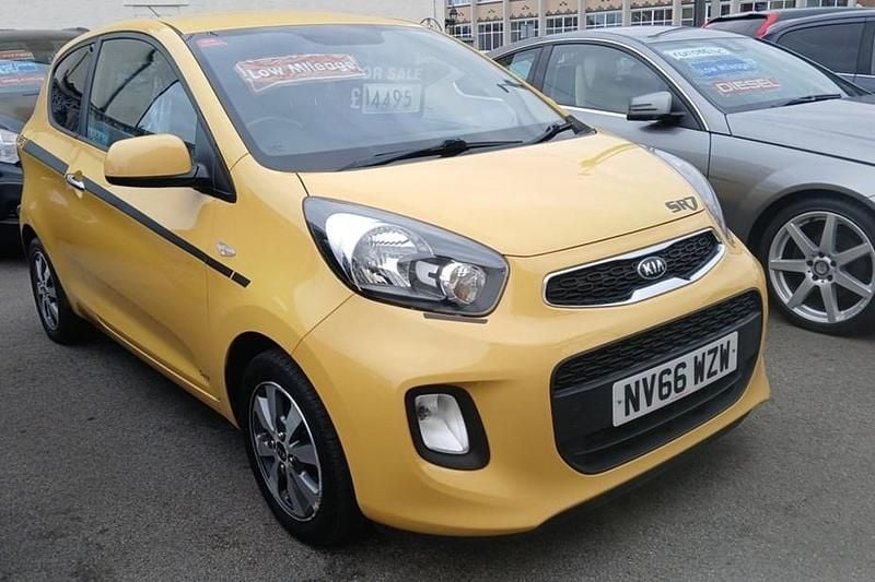 Yellow Used 2017 Kia Picanto 2 Hatchback | £4,495 (Good price) - Image 1/1