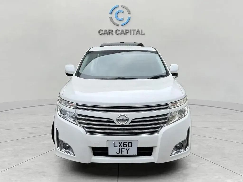 Used Nissan Elgrand 2010 White MPV