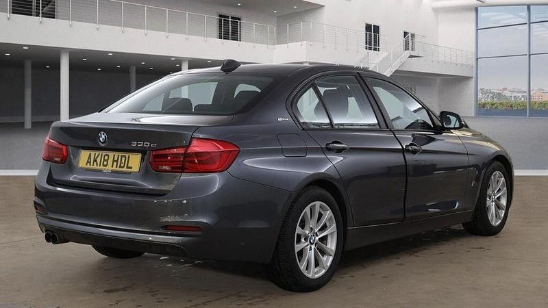 Used BMW 330e Comfort Edition 2018 Grey Sedan