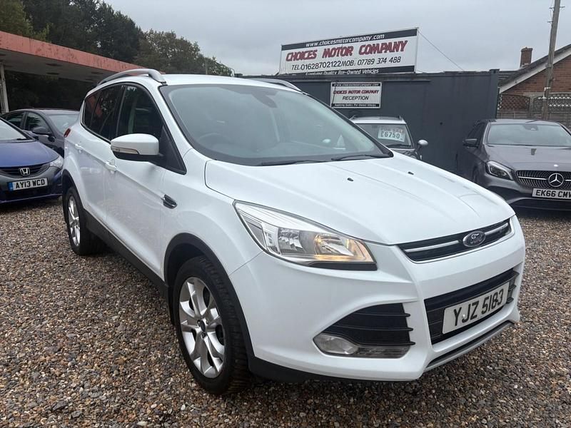 White Used 2015 Ford Kuga Titanium SUV | £4,690 (Good price) - Image 1/4