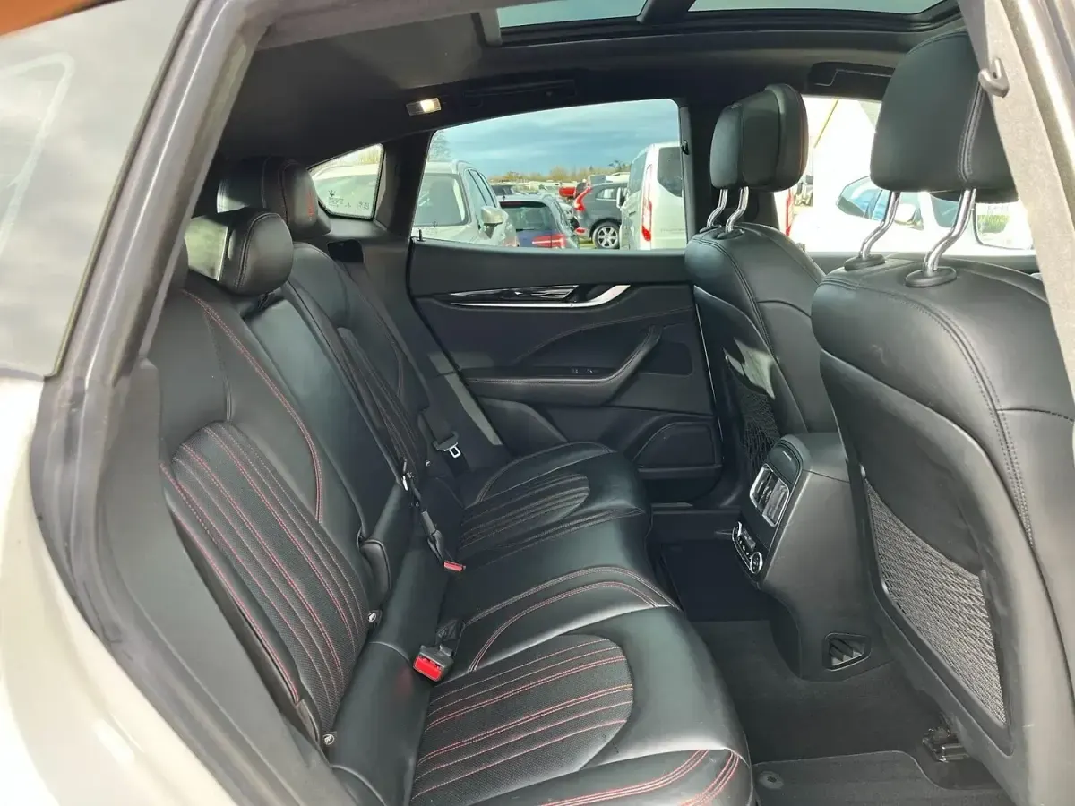 Used Maserati Levante 275 HP (202 kW) 2017 White SUV