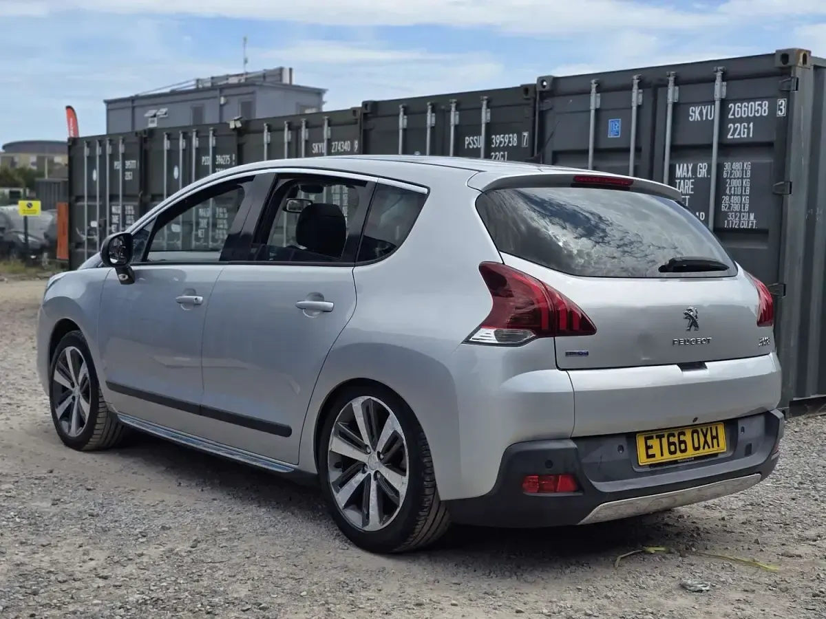 Used Peugeot 3008 Allure 2017 Silver SUV