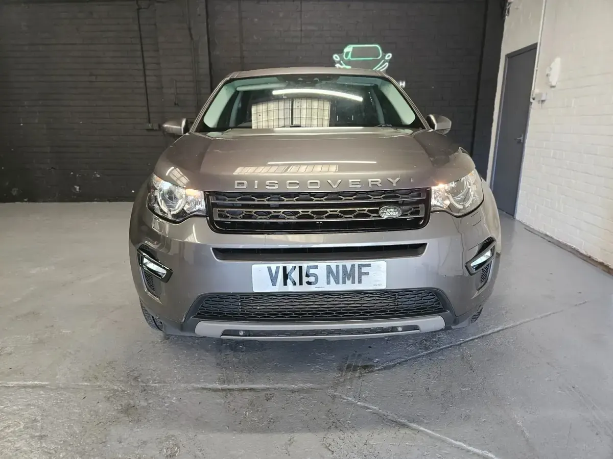 Used Land Rover Discovery Sport SE 190 HP (139 kW) 2015 Grey SUV