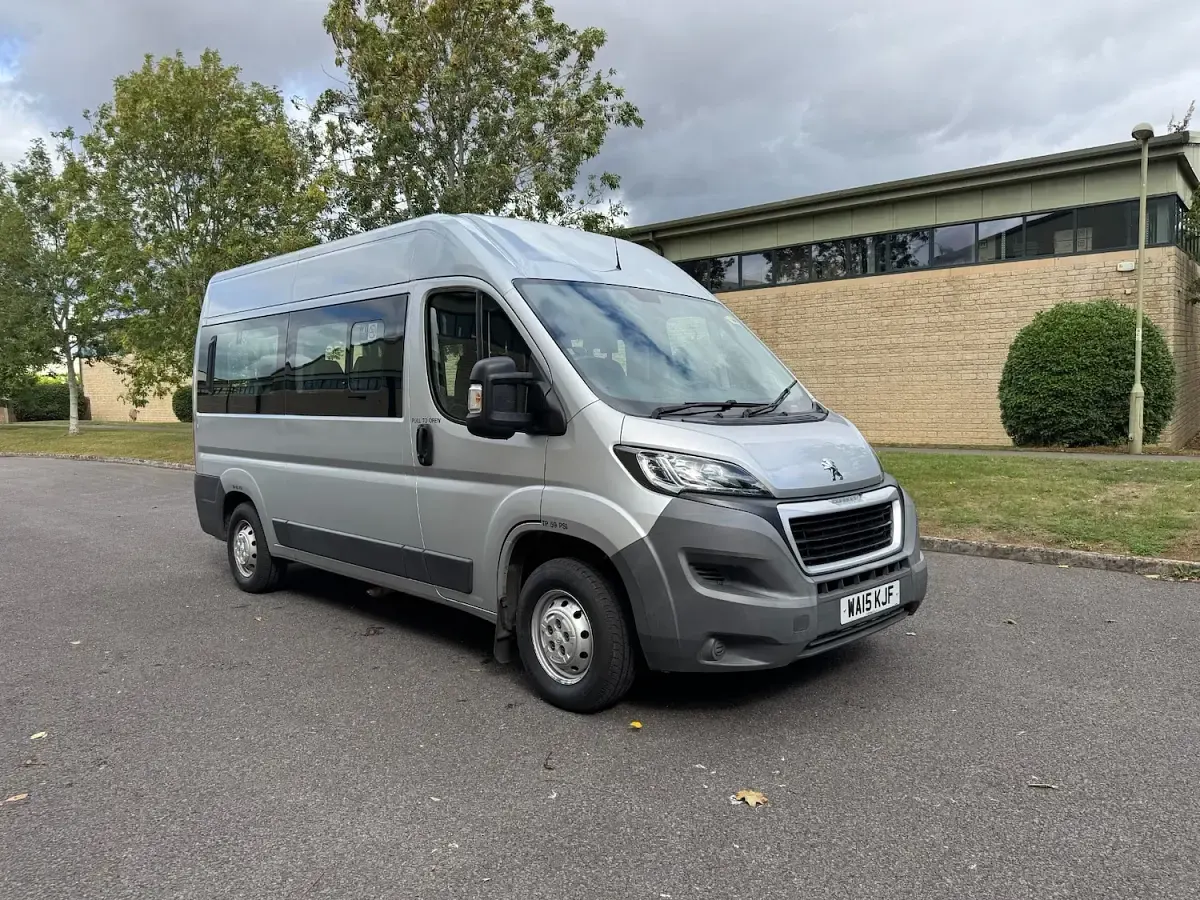 Used Peugeot Boxer 130 HP (95 kW) 2015 Silver Van