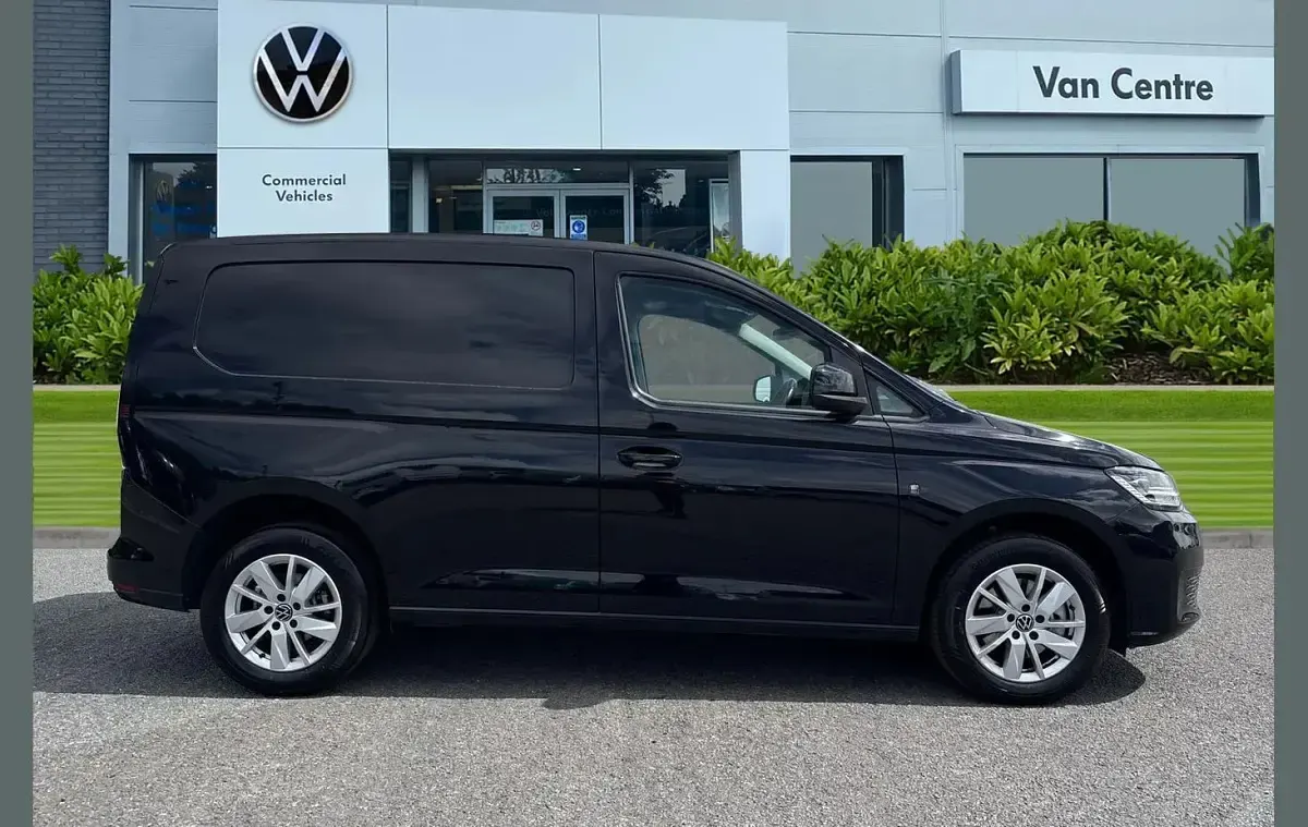 Used VW Caddy Pro 120 HP (88 kW) 2026 Black MPV