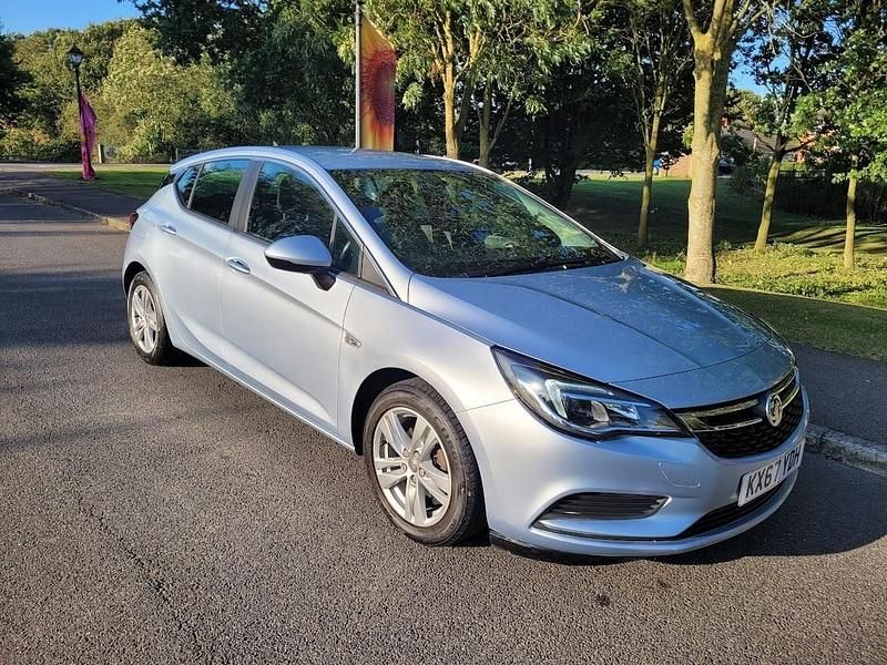 Used Vauxhall Astra S 2017 Silver Hatchback
