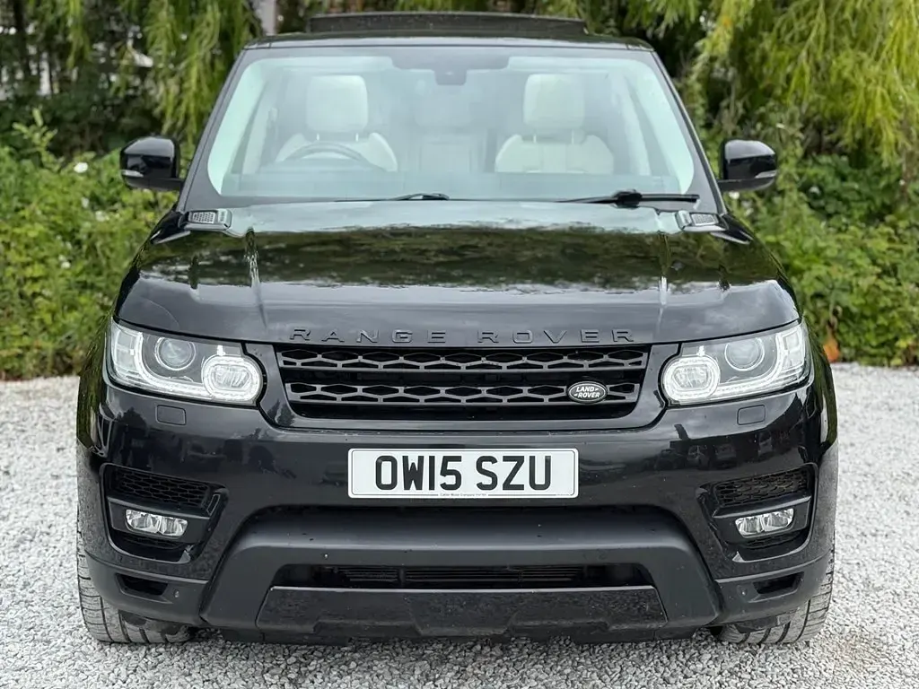 Second-hand Land Rover Range Rover HSE Dynamic 275 CP (202 kW) 2015 Negru SUV