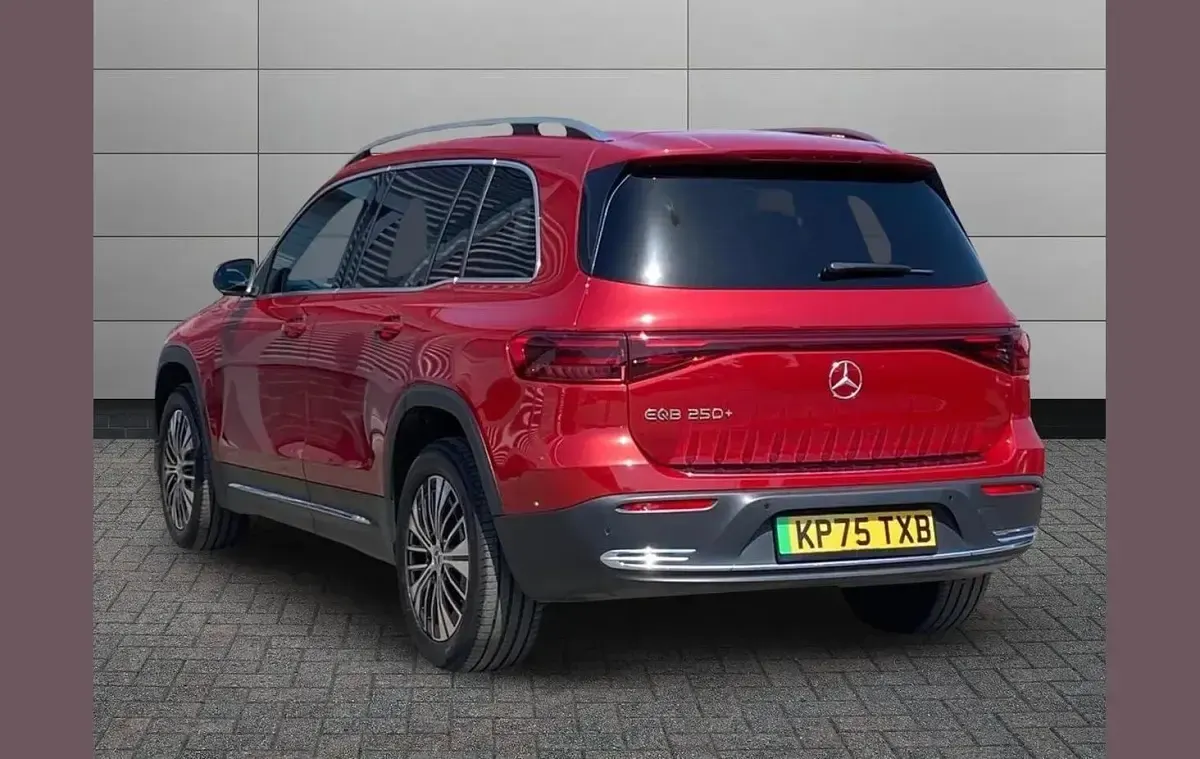 Used Mercedes EQB250+ Executive 139 kW (190 HP) 2025 Red SUV