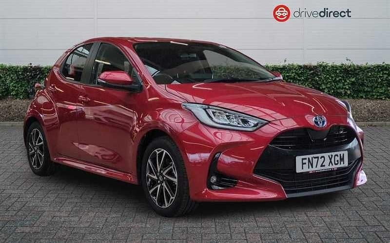 Used Toyota Yaris Hybrid Design 116 HP (85 kW) 2025 Hatchback