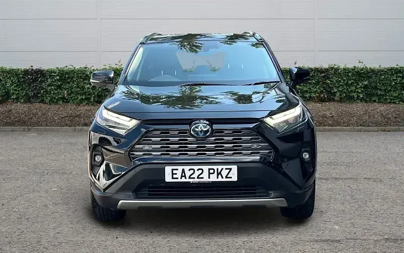 Used Toyota RAV4 218 HP (160 kW) 2025 SUV
