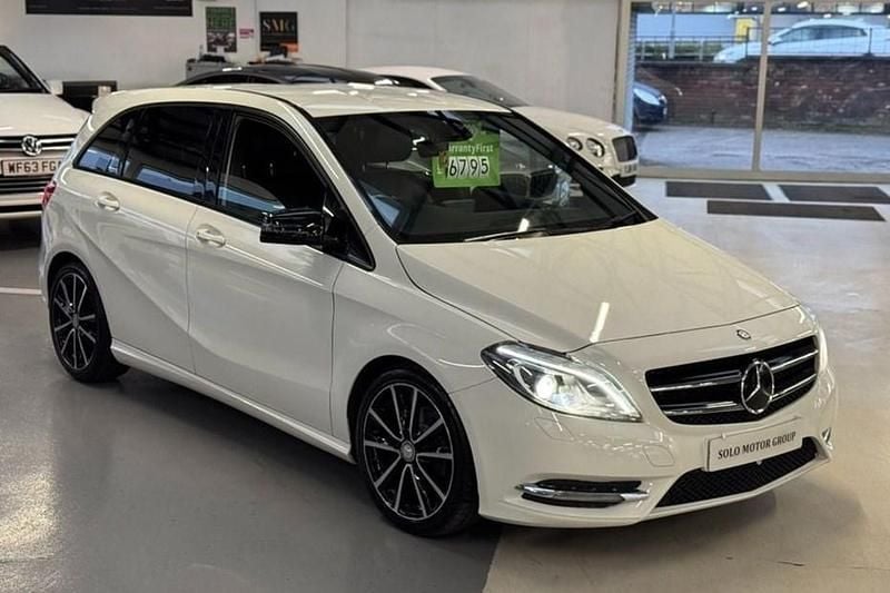 Used Mercedes B200 2012 White MPV
