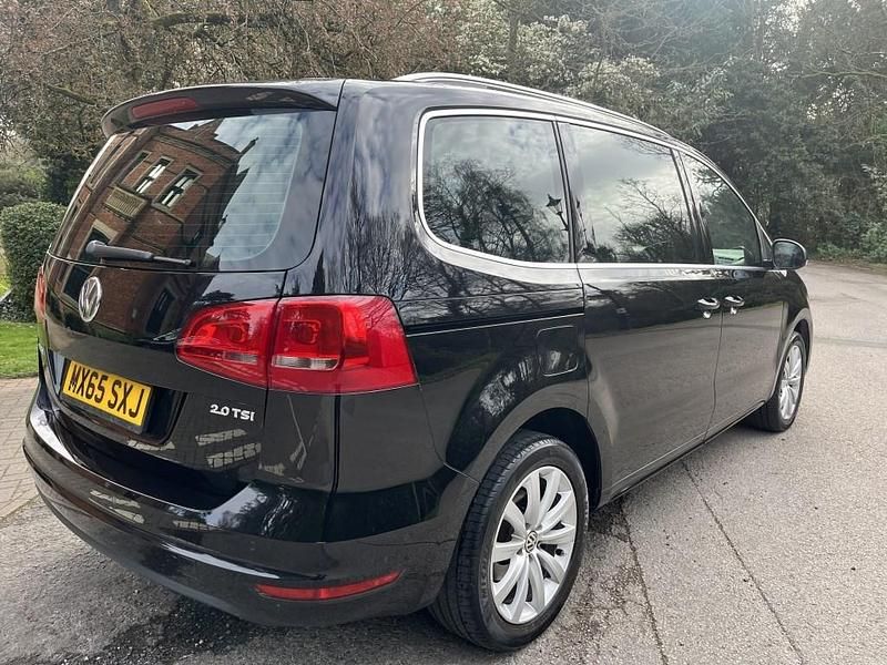 Used VW Sharan SEL 200 HP (147 kW) 2015 Black MPV
