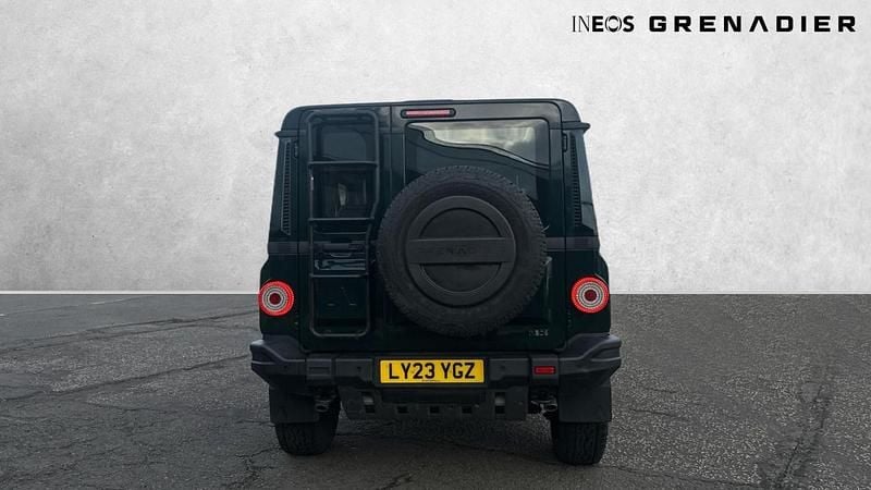 Used Ineos Grenadier 286 HP (210 kW) 2023 Green MPV