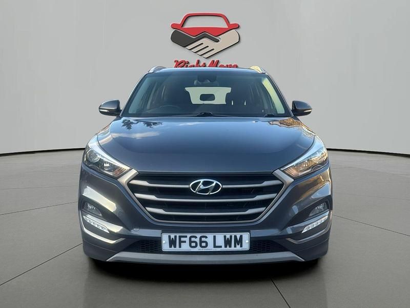 Used Hyundai Tucson SE 2017 Grey SUV