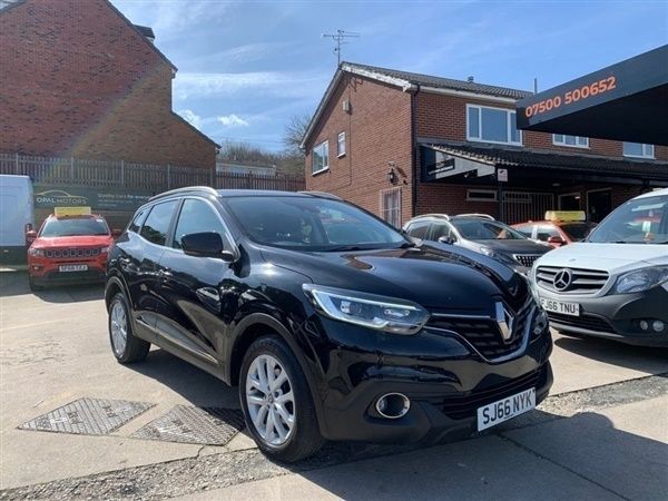 Black Used 2016 Renault Kadjar Dynamique SUV | £6,495 (Fair price) - Image 1/1