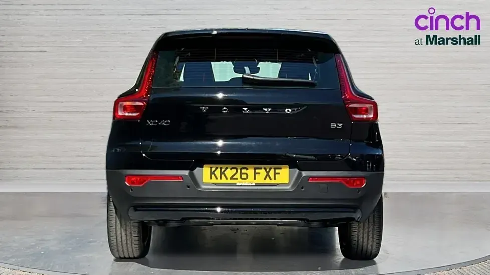 New Volvo XC40 Plus 163 HP (119 kW) 2026 Metallic  onyx black SUV