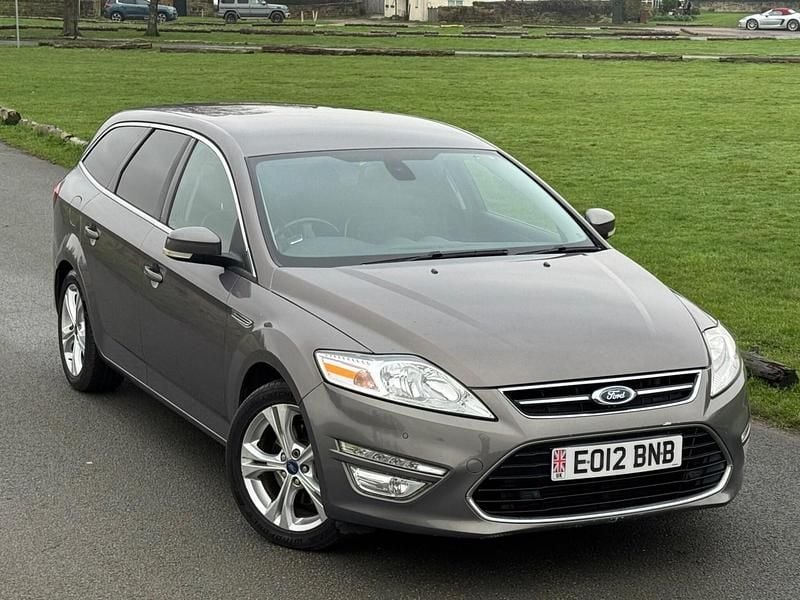 Used Ford Mondeo Titanium 115 HP (84 kW) 2012 Brown Estate