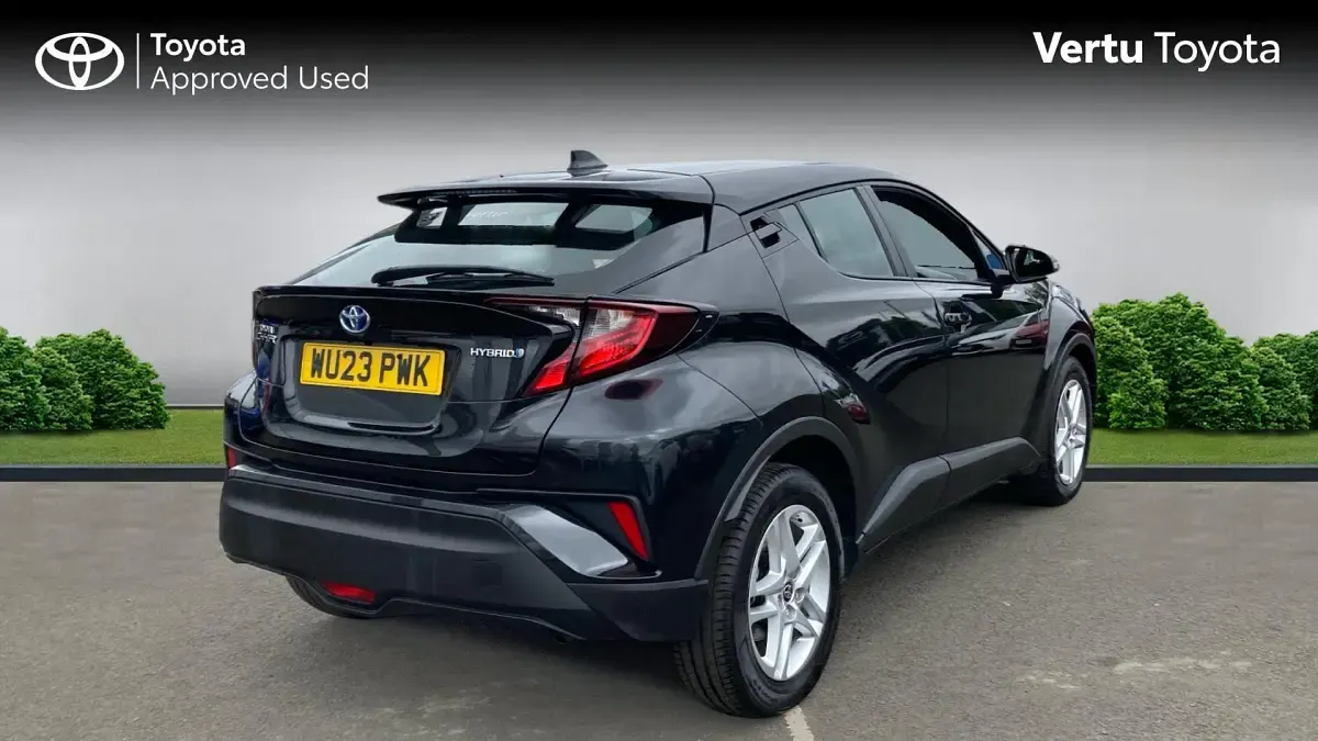 Used Toyota C-HR 122 HP (89 kW) 2023 Eclipse black (metallic paint) SUV