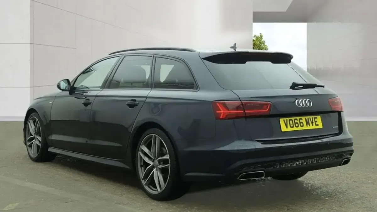 Used Audi A6 Black Edition 190 HP (139 kW) 2016 Blue Estate