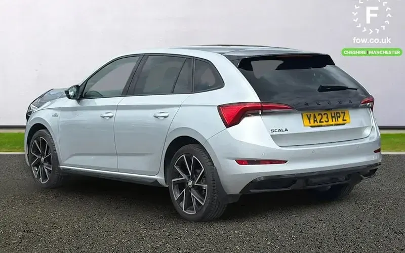 Gebraucht Skoda Scala Monte Carlo 150 PS (110 kW) 2023 Silber Kleinwagen