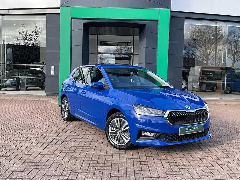 Energy blue Used 2022 Skoda Fabia SE L Hatchback | £13,690 (Fair price) - Image 1/4