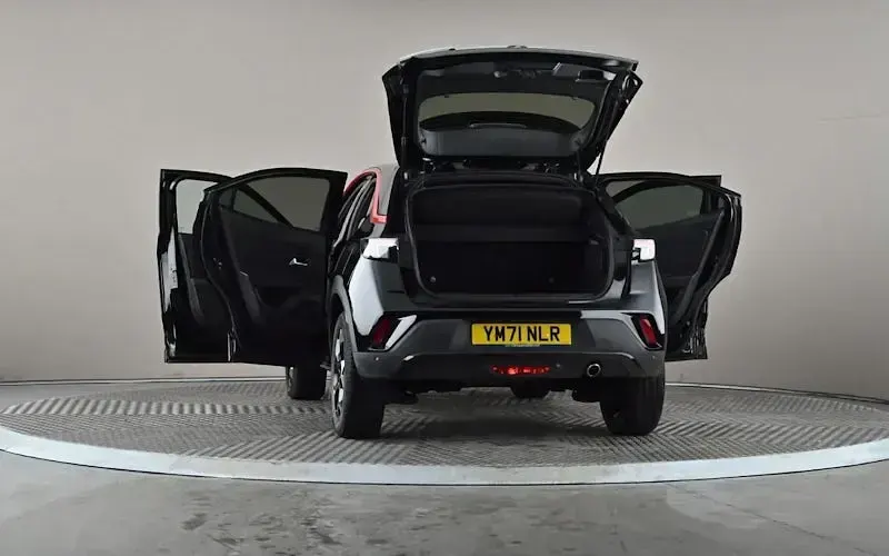 Used Vauxhall Mokka SRi 110 HP (80 kW) 2022 Black SUV