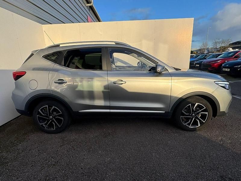 Used MG ZS Exclusive 105 HP (77 kW) 2024 Grey SUV