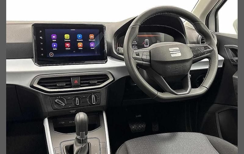 New Seat Arona SE Technology 113 HP (83 kW) 2025 White SUV