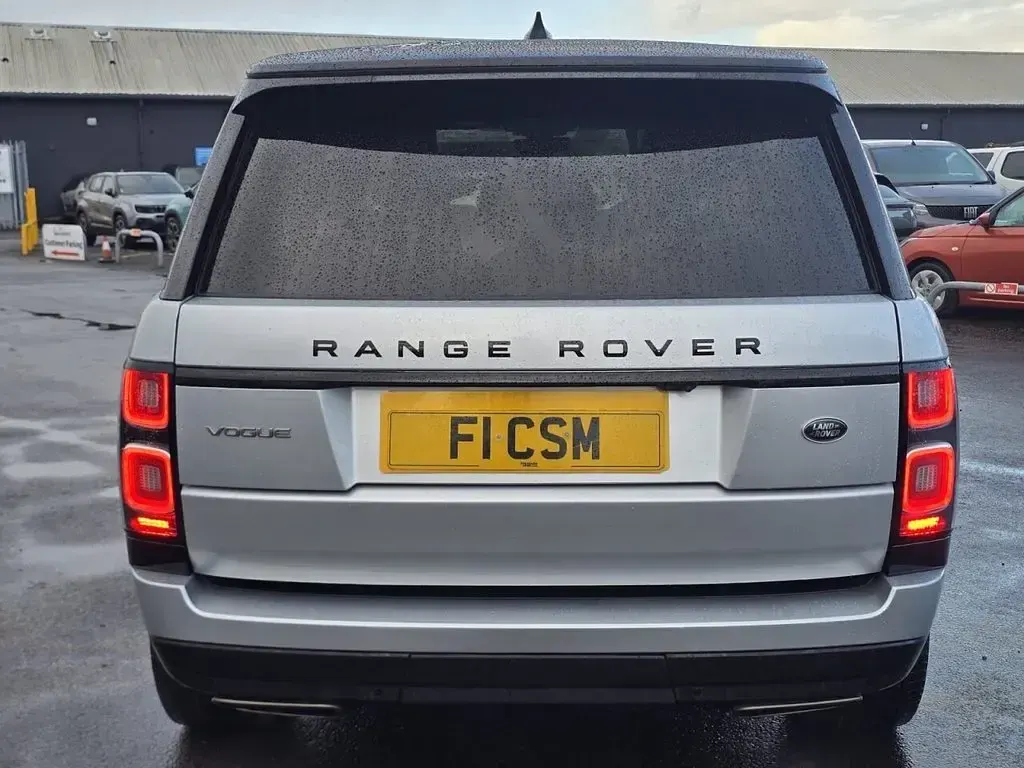 Used Land Rover Range Rover Vogue 275 HP (202 kW) 2020 Silver SUV