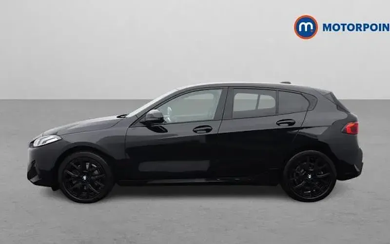 Used BMW 120 Sport Line 156 HP (114 kW) 2025 Black Hatchback