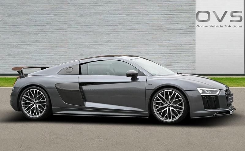 Grey Used 2015 Audi R8 Coupé Performance Coupe | £69,990 (Expensive) - Image 1/4