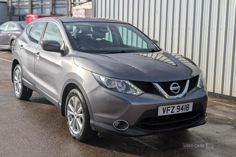 Grey Used 2015 Nissan Qashqai Acenta SUV | £5,750 (Good price) - Image 1/1