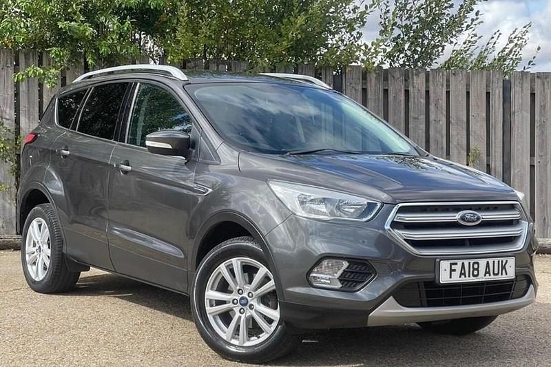 Used Ford Kuga Zetec 120 HP (88 kW) 2018 Grey SUV