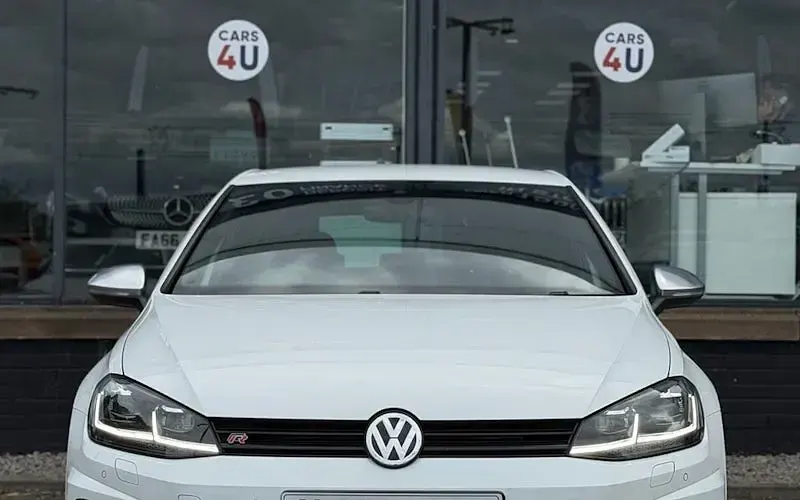 Used VW Golf VII R 300 HP (220 kW) 2020 Hatchback