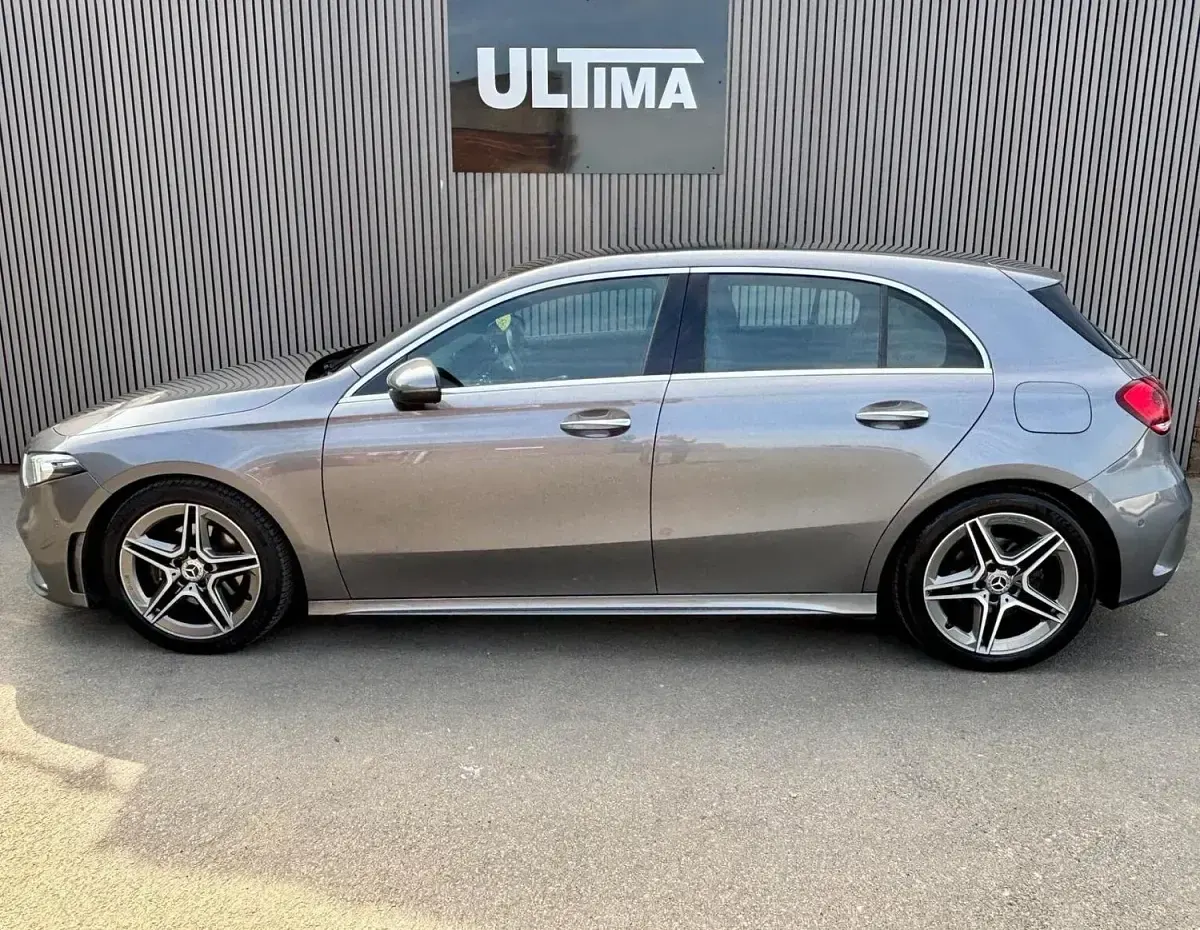 Used Mercedes A180 AMG Line Premium Plus 116 HP (85 kW) 2019 Grey Hatchback