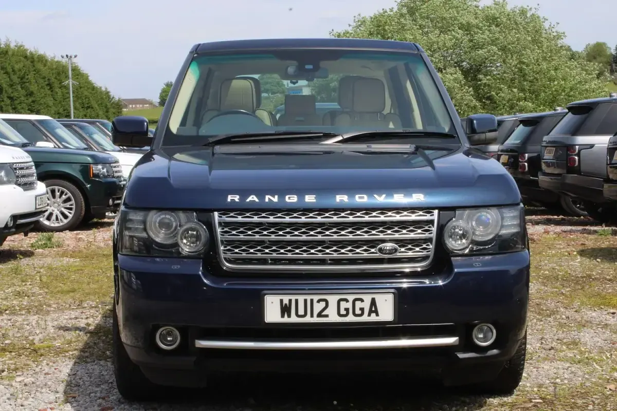 Used Land Rover Range Rover 313 HP (230 kW) 2012 Blue SUV