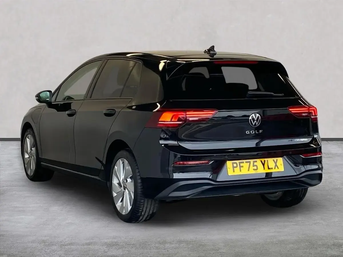 Used VW Golf VIII Match 204 HP (150 kW) 2026 Black Hatchback