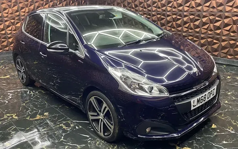 Used Peugeot 208 GT-line 109 HP (80 kW) 2018 Hatchback