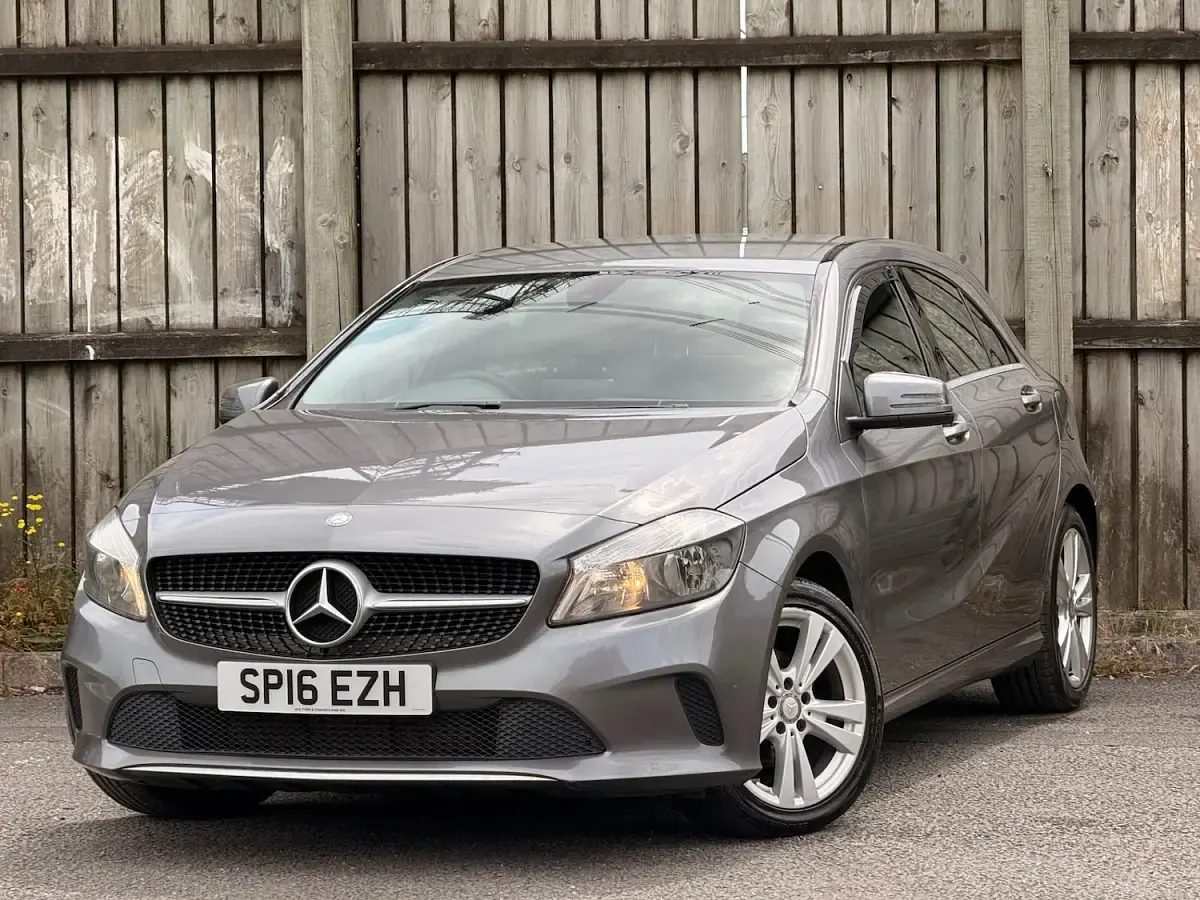 Used Mercedes A180 109 HP (80 kW) 2016 Grey Hatchback
