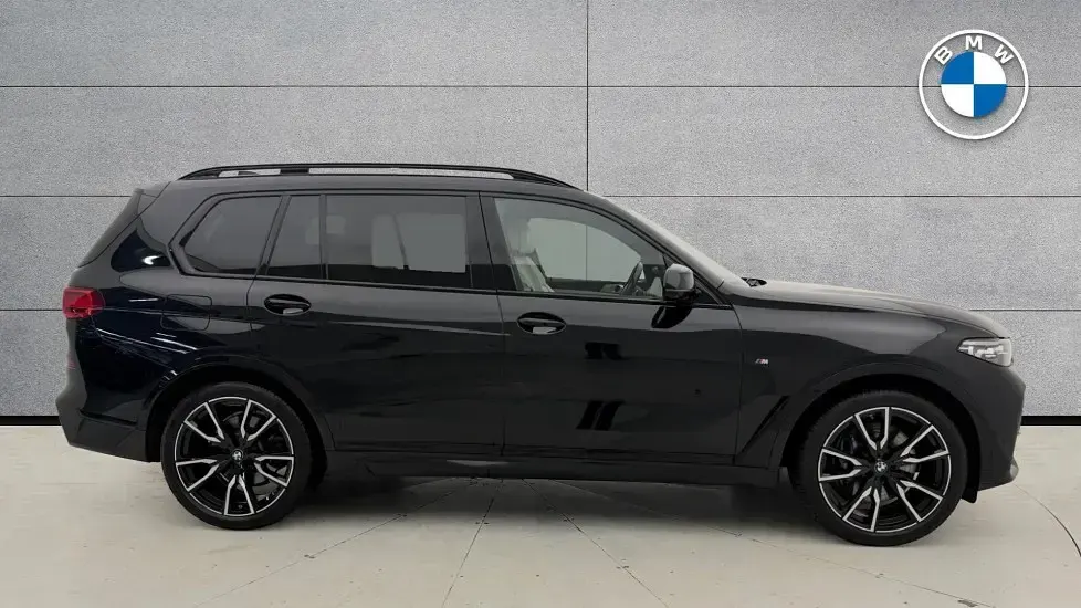 Used BMW X7 M Sport 335 HP (246 kW) 2022 Black SUV