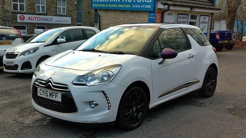 White Used 2015 Citroën DS3 PureTech Hatchback | £3,250 (Good price) - Image 1/4