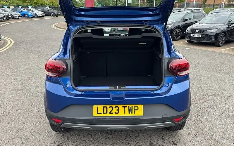 Used Dacia Sandero Expression 91 HP (66 kW) 2023 Blue Hatchback
