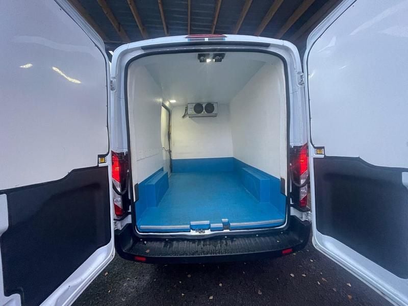 Usado Ford Transit 185 HP (136 kW) 2021 Branco