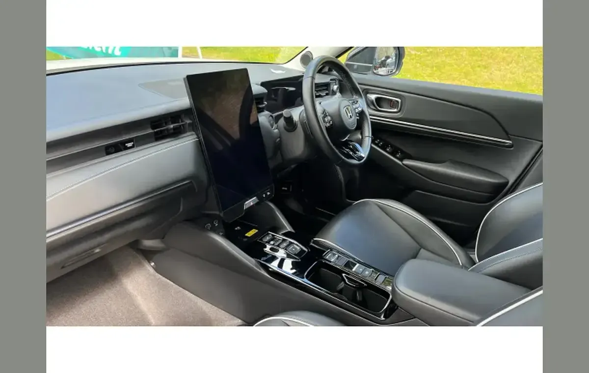 Used Honda e:Ny1 Elegance 150 kW (204 HP) 2024 White SUV