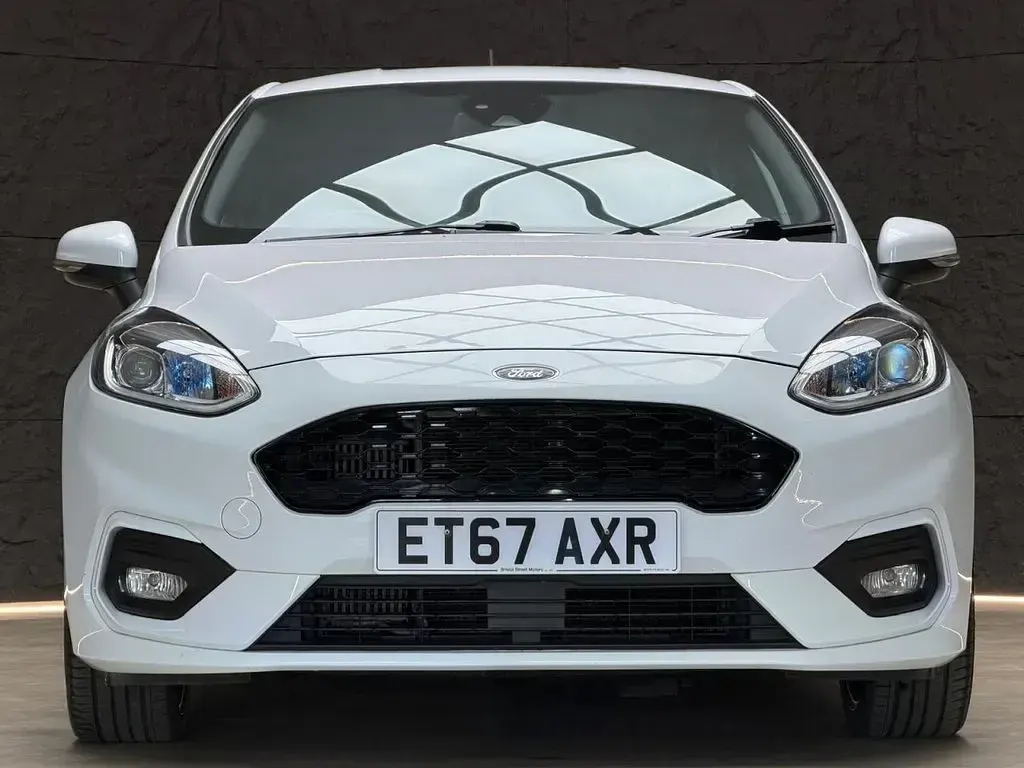 Used Ford Fiesta ST-Line 120 HP (88 kW) 2018 White Hatchback